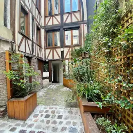 L'appartement Raziel - T2 Cocooning 700m Quais - 184 아파트